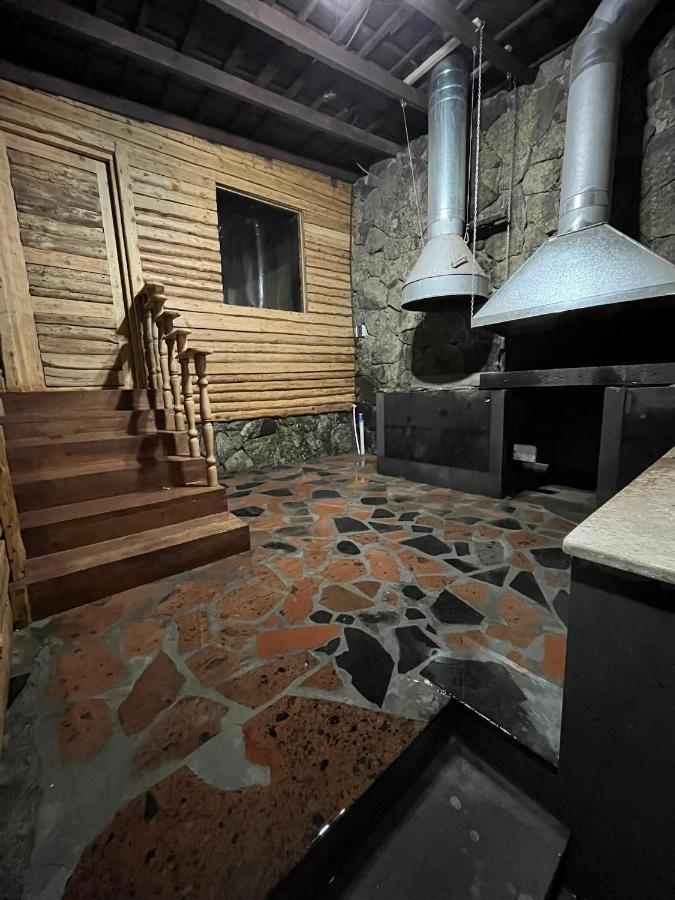 Old Byurakan Gouest House מראה חיצוני תמונה