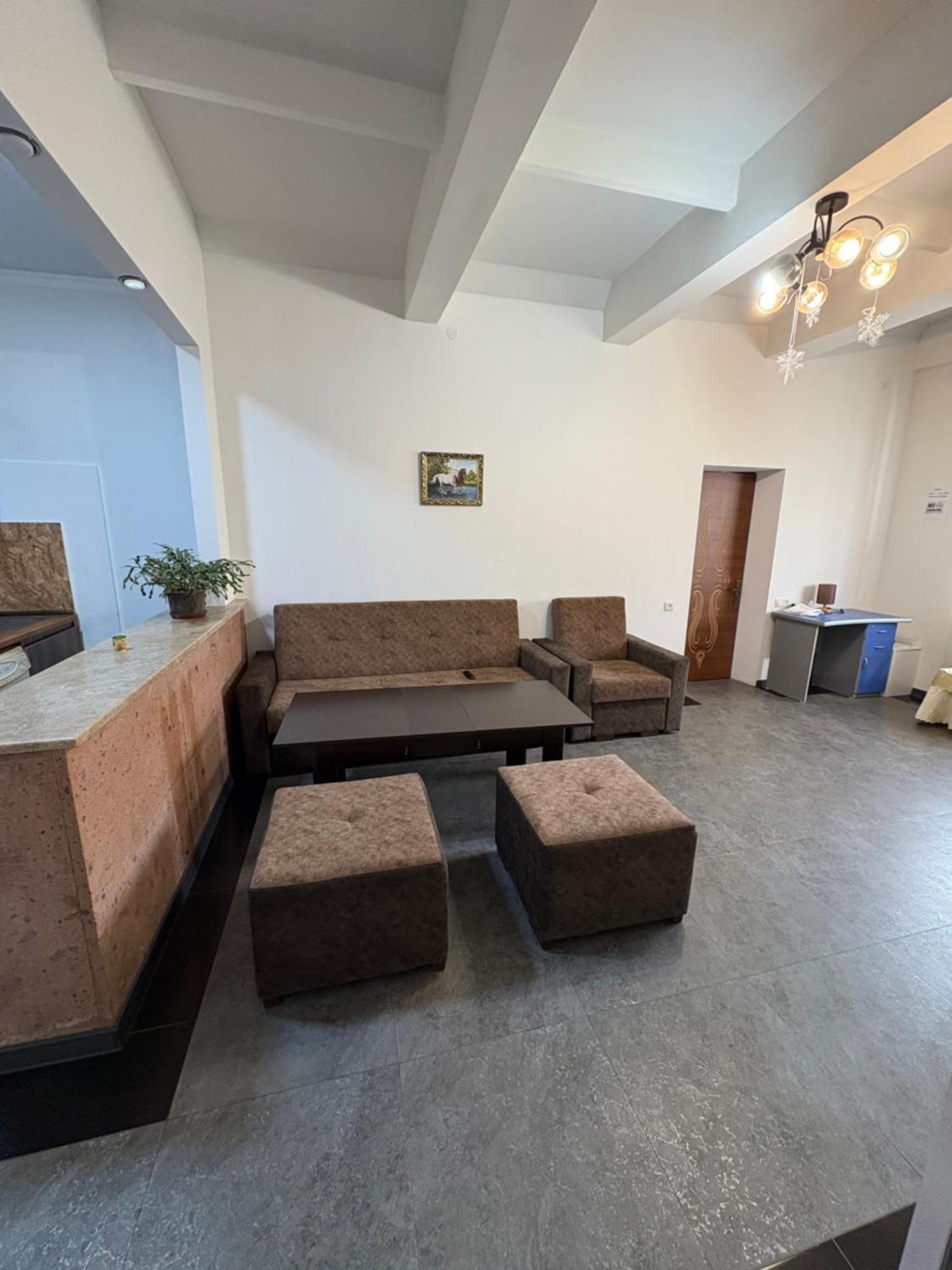 Old Byurakan Gouest House מראה חיצוני תמונה